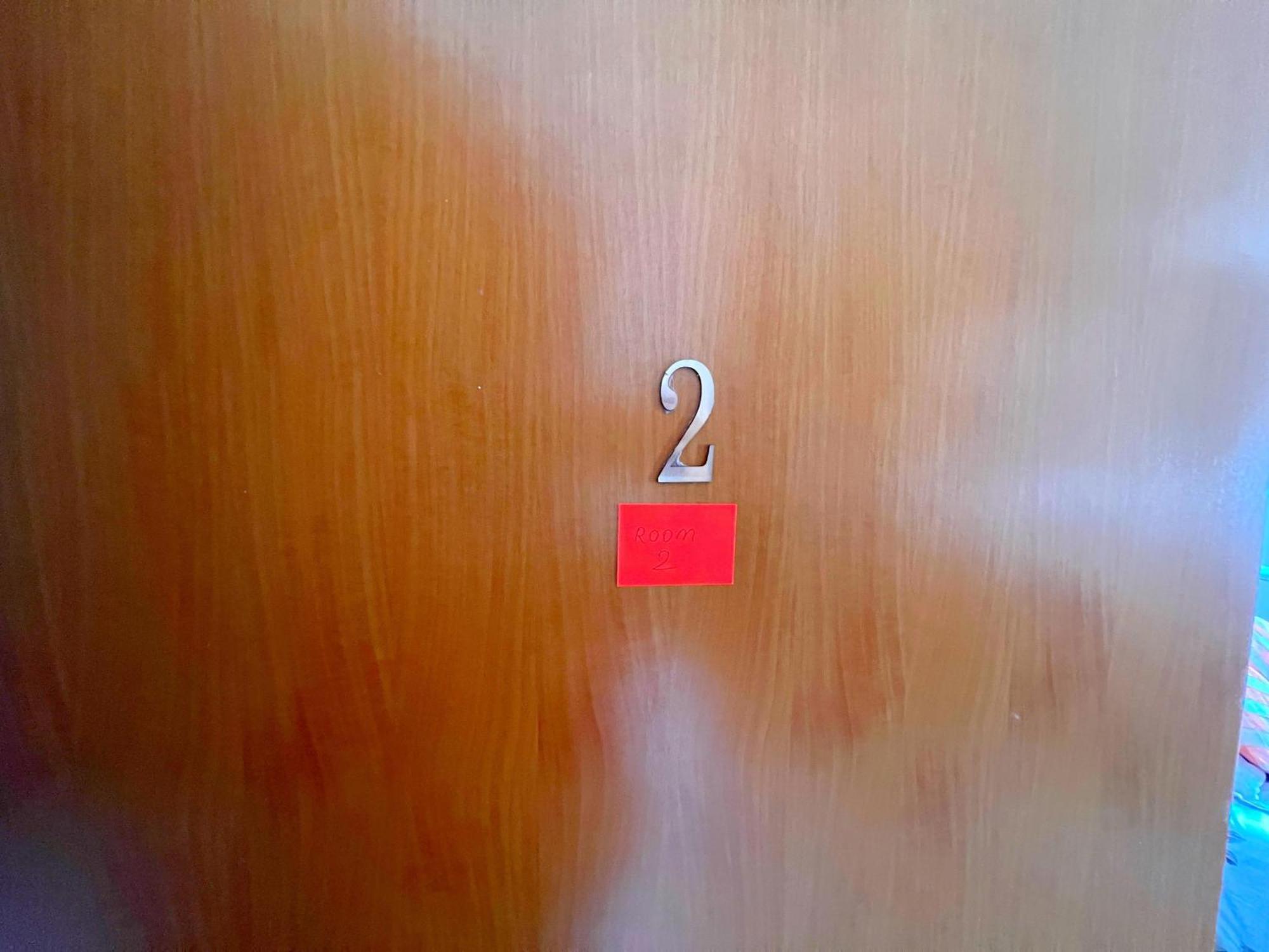 Bllok Bright Private Bedrooms With Private Bathroom On Shared Apartment Тирана Экстерьер фото